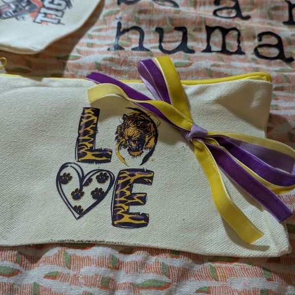 COPY - NWT 🔥 handmade cotton canvas 2 pc. tote & pouch BUNDLE: YOU PICK YOURS🐯 - Picture 3 of 8